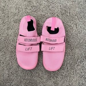 SOLD - Notorious Lift Sumo Sole Breast Cancer Ed